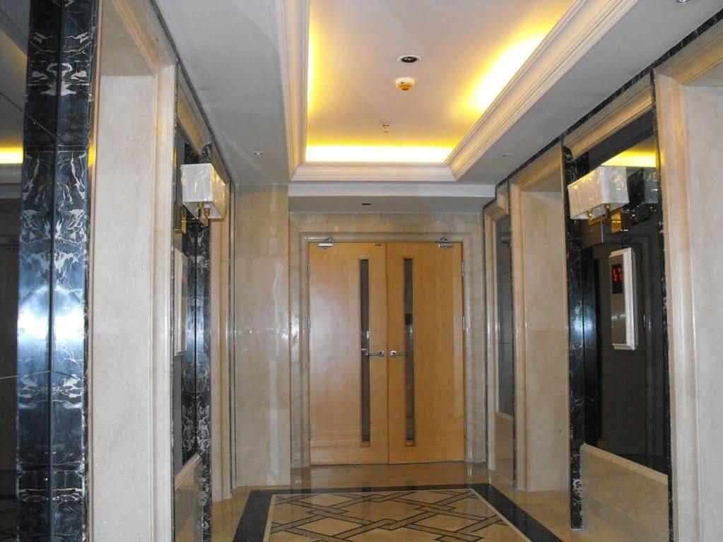 Huifeng International Apartment Guangzhou Exteriör bild