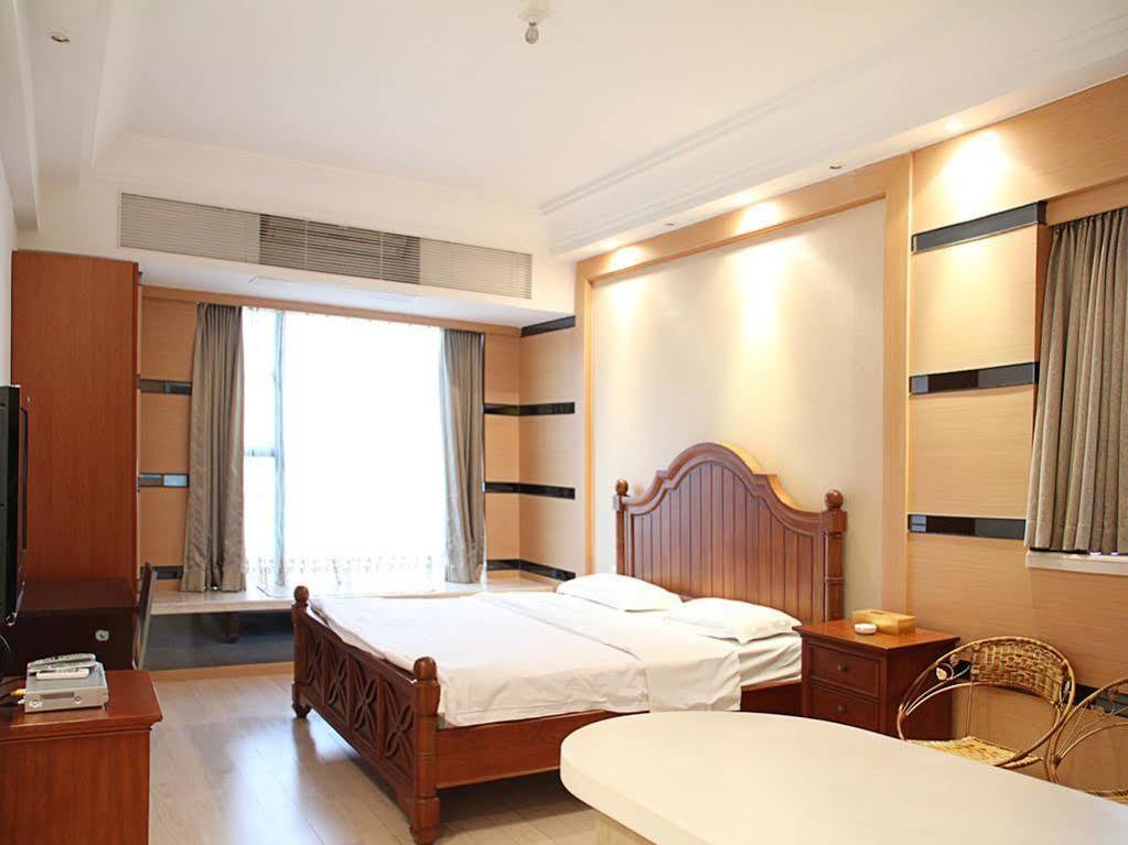 Huifeng International Apartment Guangzhou Exteriör bild